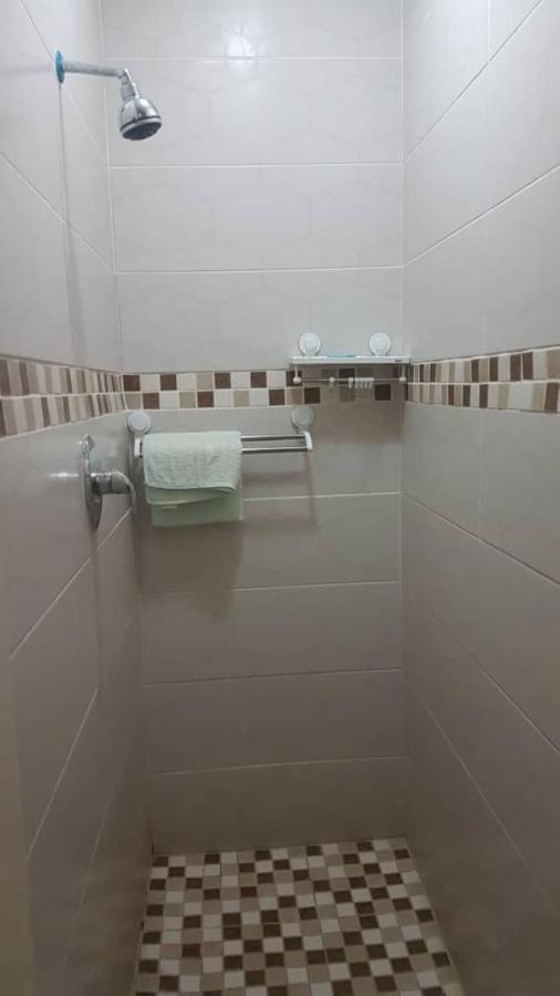 Carlcyn Homestay 가보로네 외부 사진