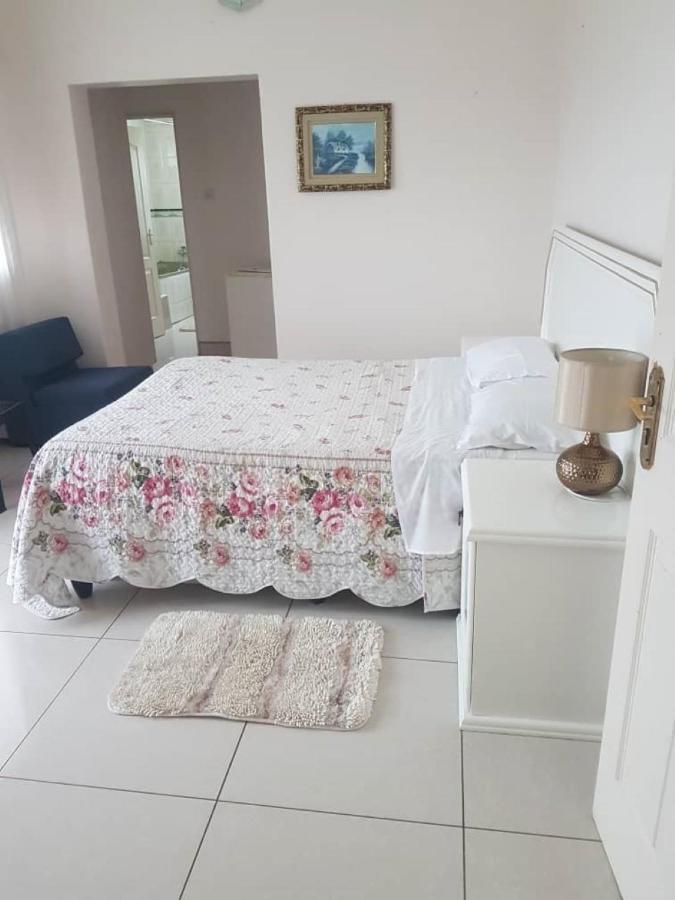 Carlcyn Homestay 가보로네 외부 사진