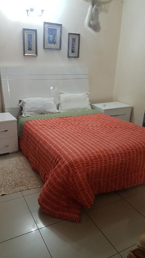 Carlcyn Homestay 가보로네 외부 사진